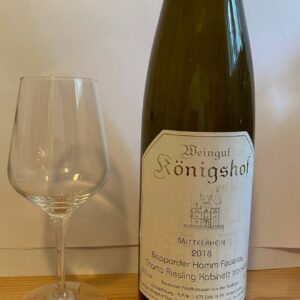 Feuerlay Riesling Trocken er en tør hvidvin fra Mittelrhein i Tyskland